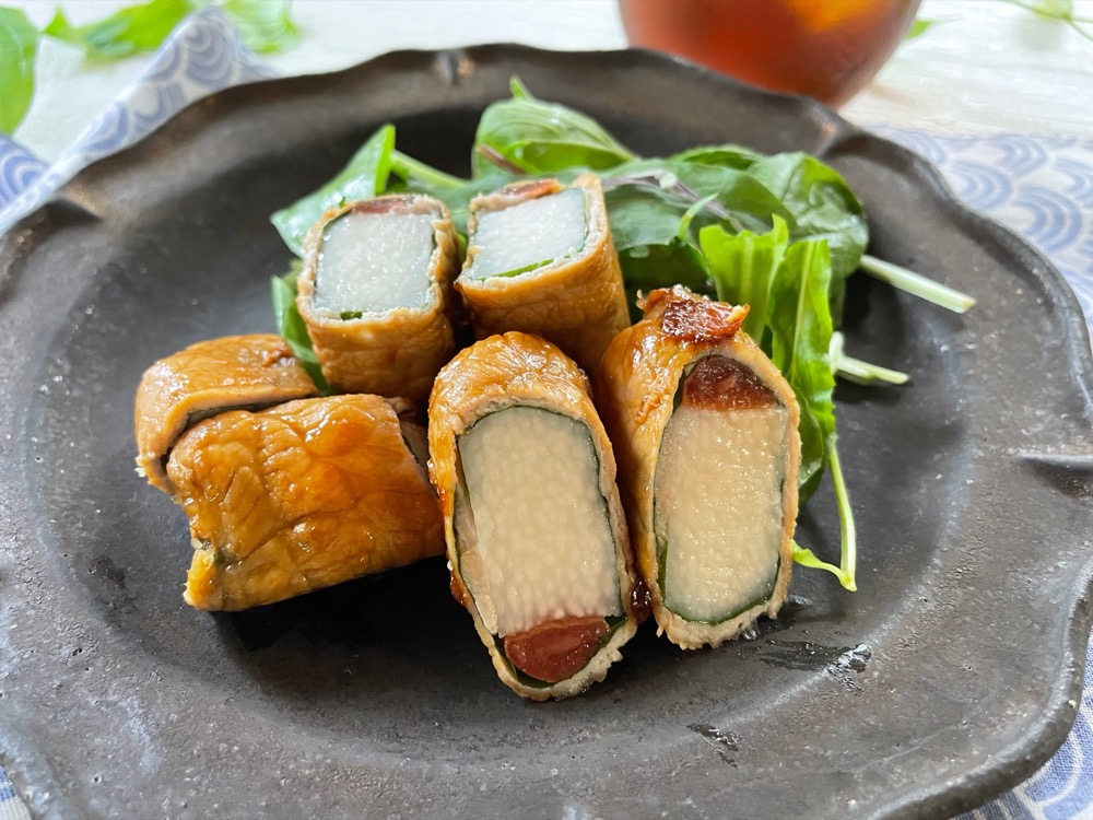 粗熱が取れたら食べやすい大きさに切って盛り付ける。