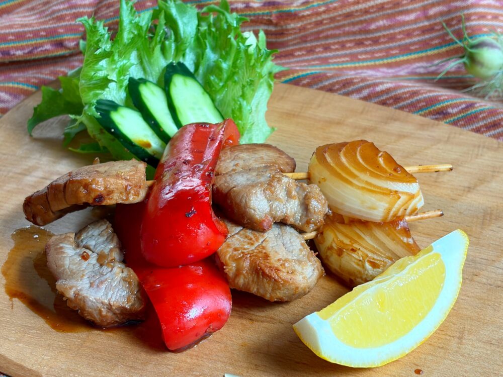 豚ヒレ肉のエスニック串焼き