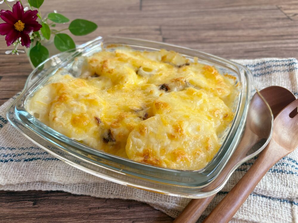 じゃがいもとアンチョビの豆乳グラタン