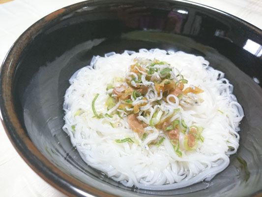 米麺で 梅としらすのスープパスタ風 Ibdプラス